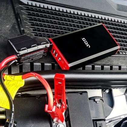 JQB JUMP XPRESS LITE 7500MAH JUMP STARTER WITH LED LIGHT - 12V / 500A / 5.0L PETROL / 3.0L DIESEL / 2YW JQB JUMP XPRESS LITE 7500MAH JUMP STARTER WITH LED LIGHT - 12V / 500A / 5.0L PETROL / 3.0L DIESEL / 2YW