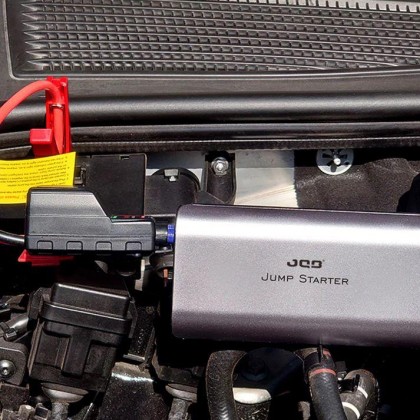 JQB JUMP XPRESS ULTRA 10000MAH JUMP STARTER WITH LED LIGHT - 12V / 2000A / 8.0L PETROL / 7.0L DIESEL / 2YW JQB JUMP XPRESS ULTRA 10000MAH JUMP STARTER WITH LED LIGHT - 12V / 2000A / 8.0L PETROL / 7.0L DIESEL / 2YW
